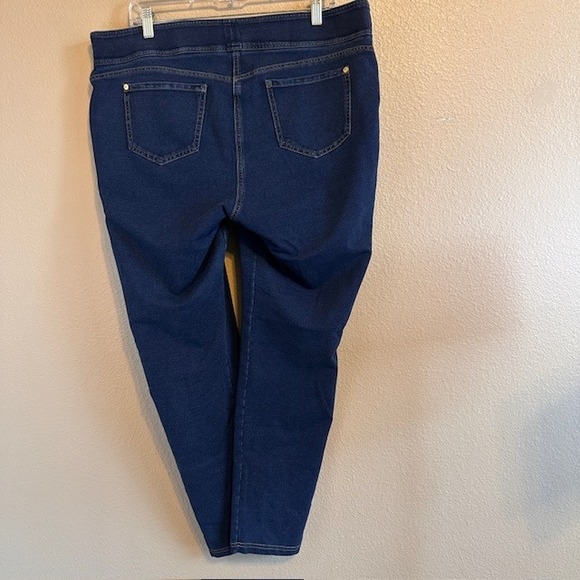 Nygard Slims Indigo Women's Pull on Dark Wash Jean Jeggings Stretch XL (18-20) - Picture 5 of 8